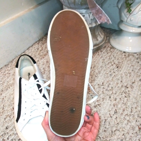 Madewell Delia Sidewalk Black & White Retro Leather Sneakers - Picture 12 of 14